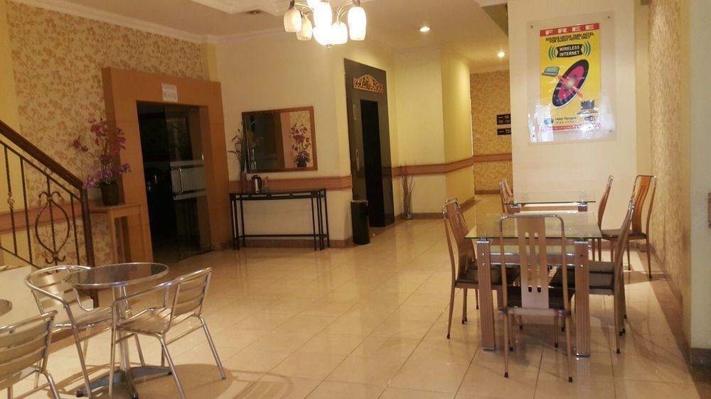 Hotel Harapan Makassar Eksteriør billede
